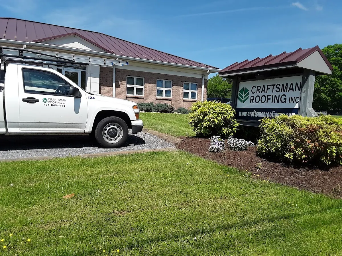 Quality Soffit & Fascia Repair by experienced craftsmen in Lakewood Park